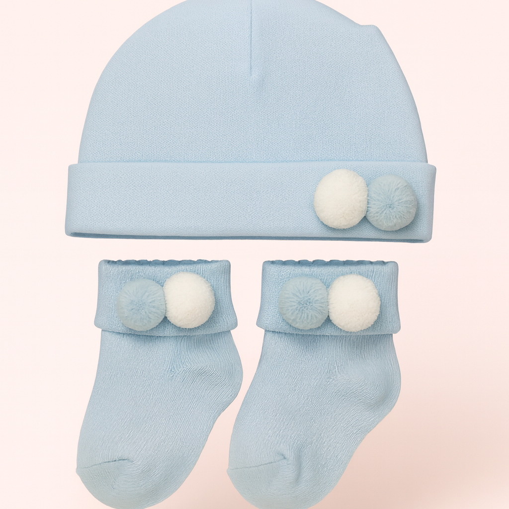 Baby muts en sokjes set met pompons