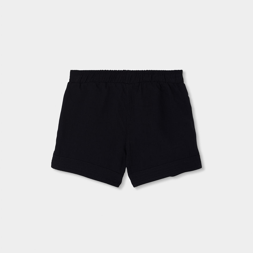 Achterkant zwarte meisjes shorts Boboli met elastische tailleband en omgeslagen dubbel gestikt zoom – Elisa Kids Boutique