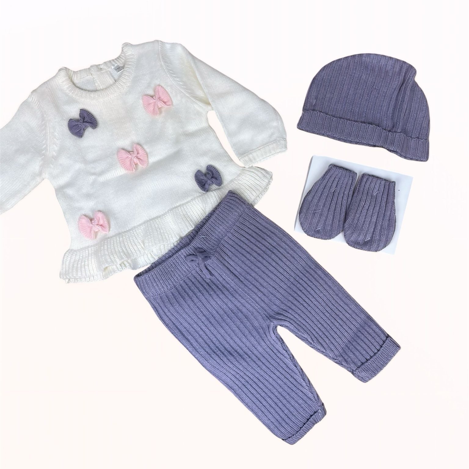 Baby Cadeauset – Trui, Legging, Muts en Wantjes
