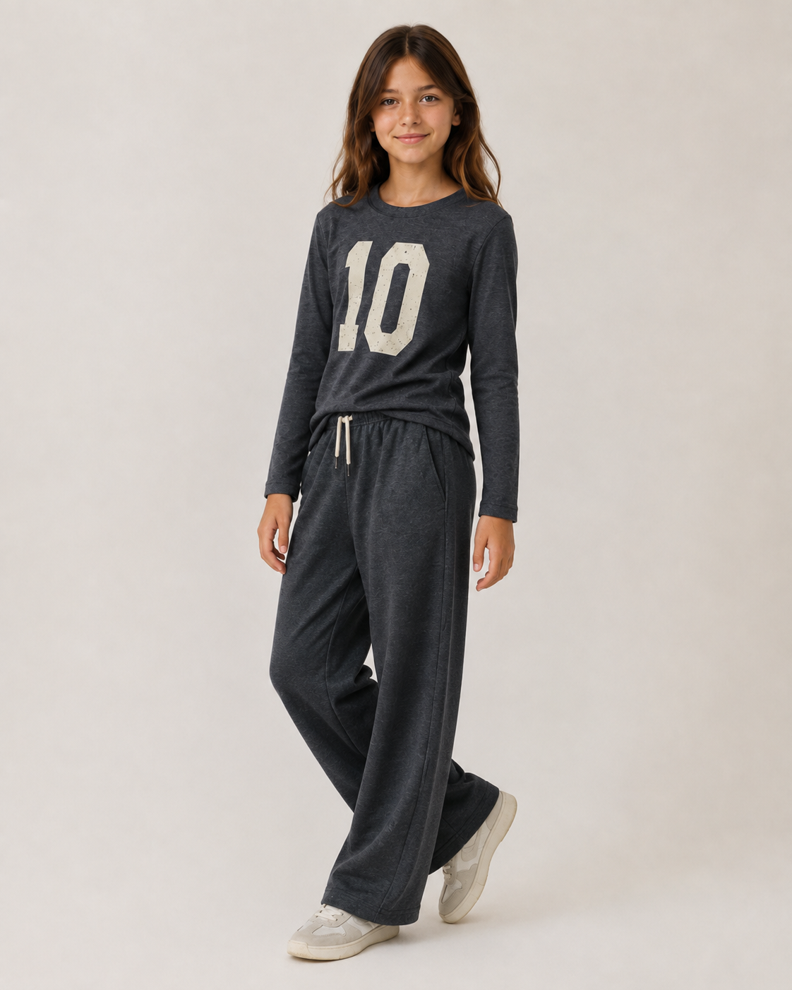 total look ido longsleeve en jogingbroek antraciet