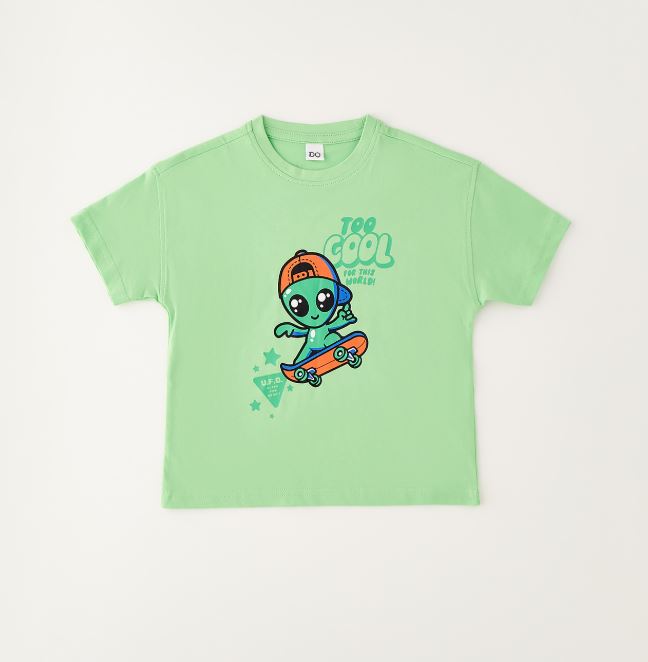 iDO groen jongens T-shirt met alien op skateboard print