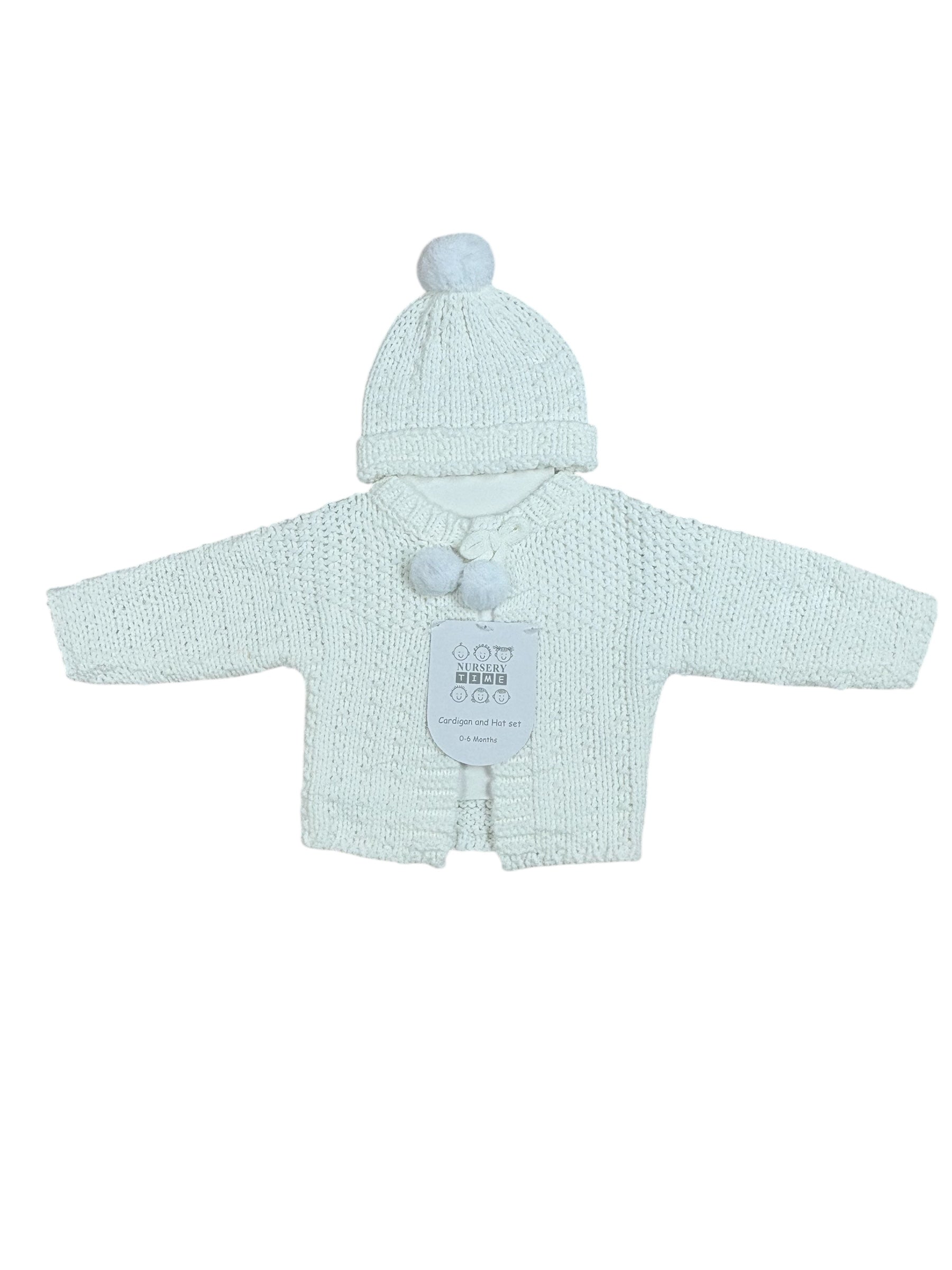 Witte gebreide vest en muts