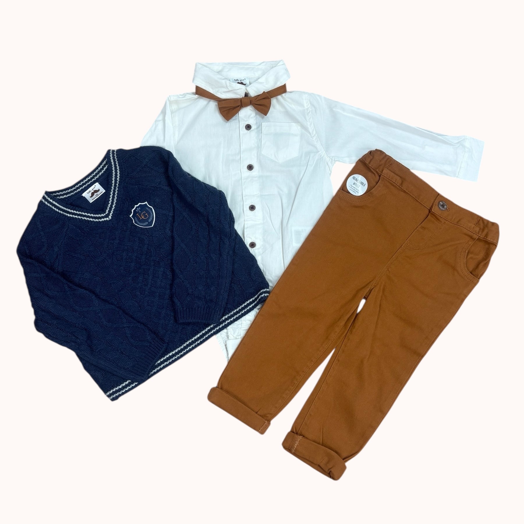 Jongensset met trui, hemd en strik