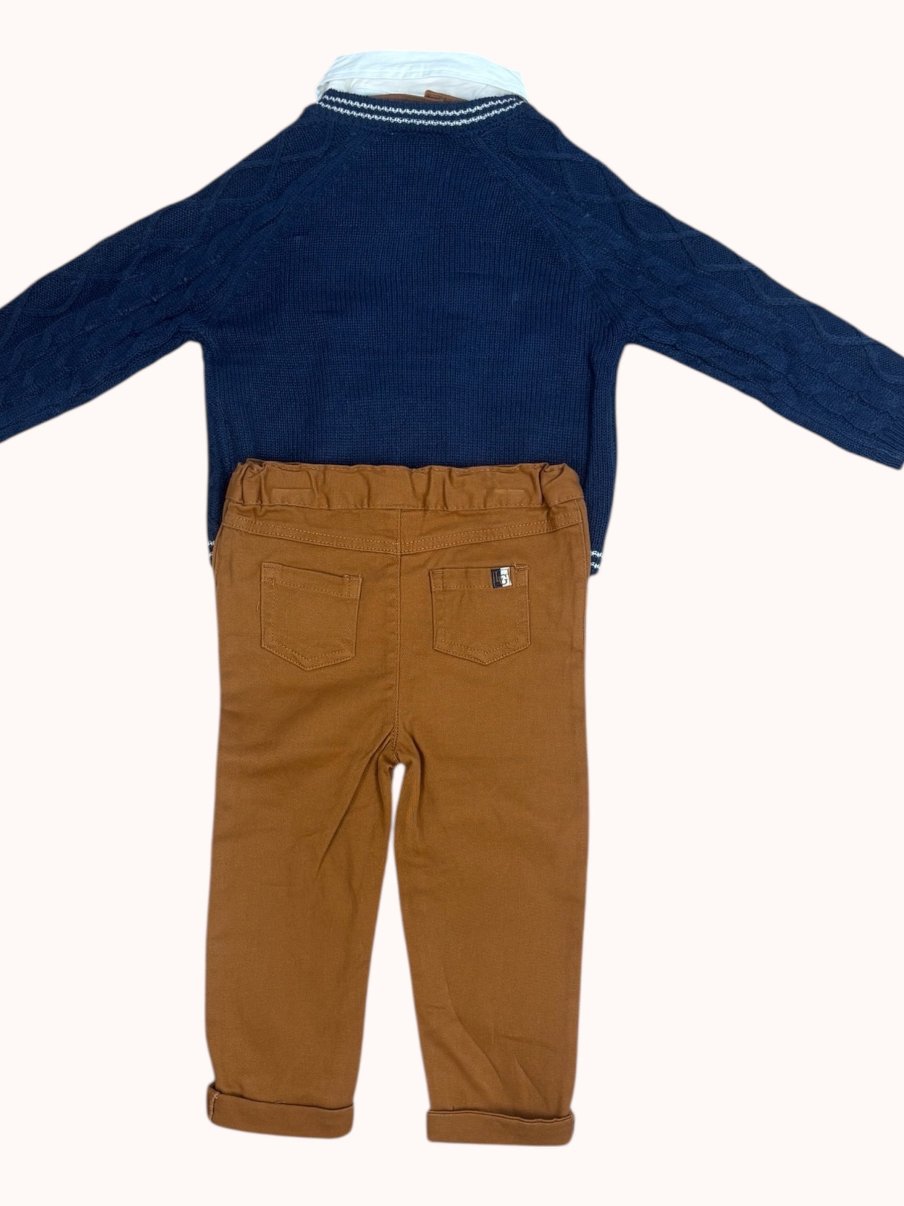 Jongensset met trui, hemd en strik