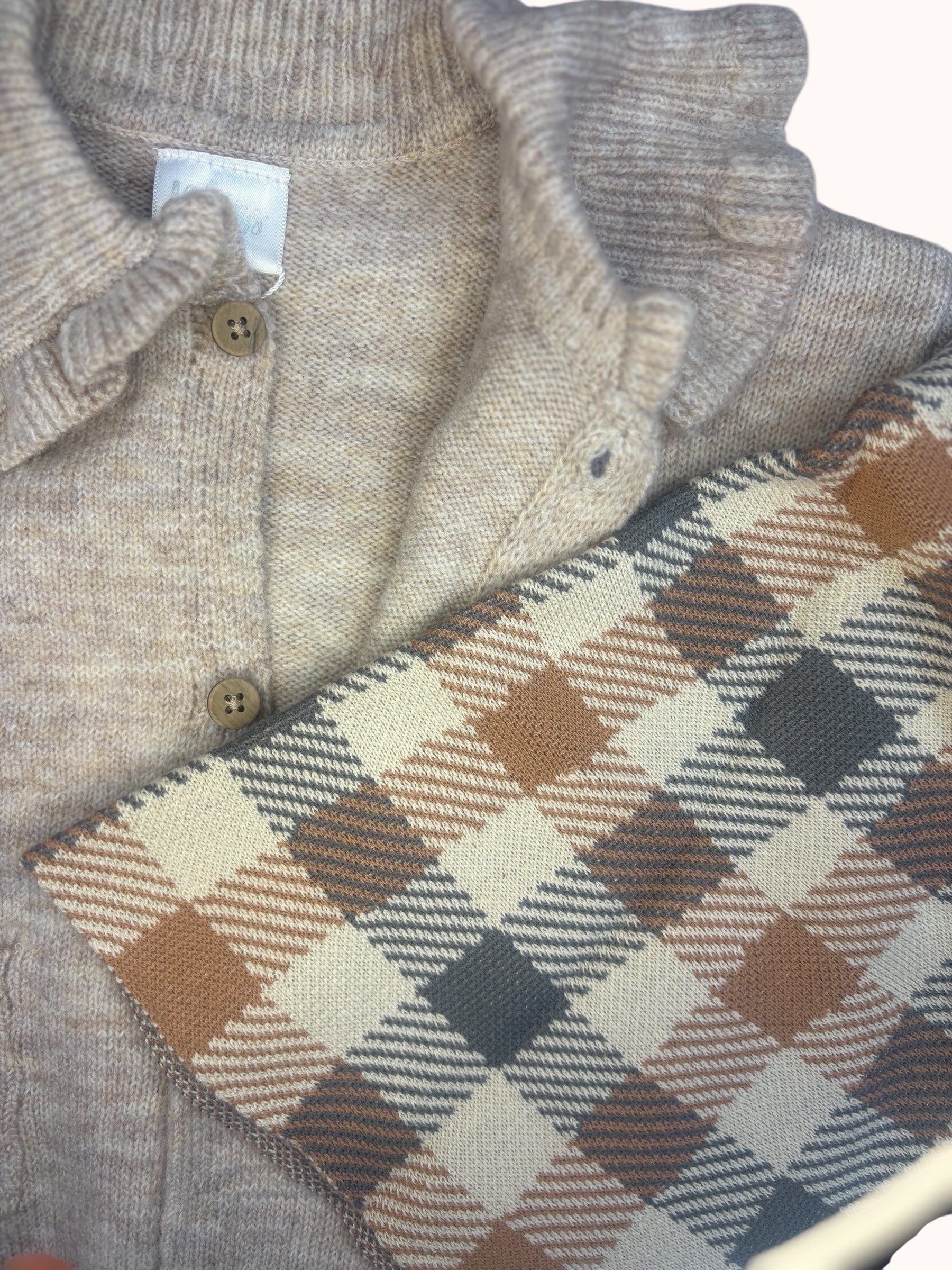 Meisjes set met ruffle vest en geruite rok