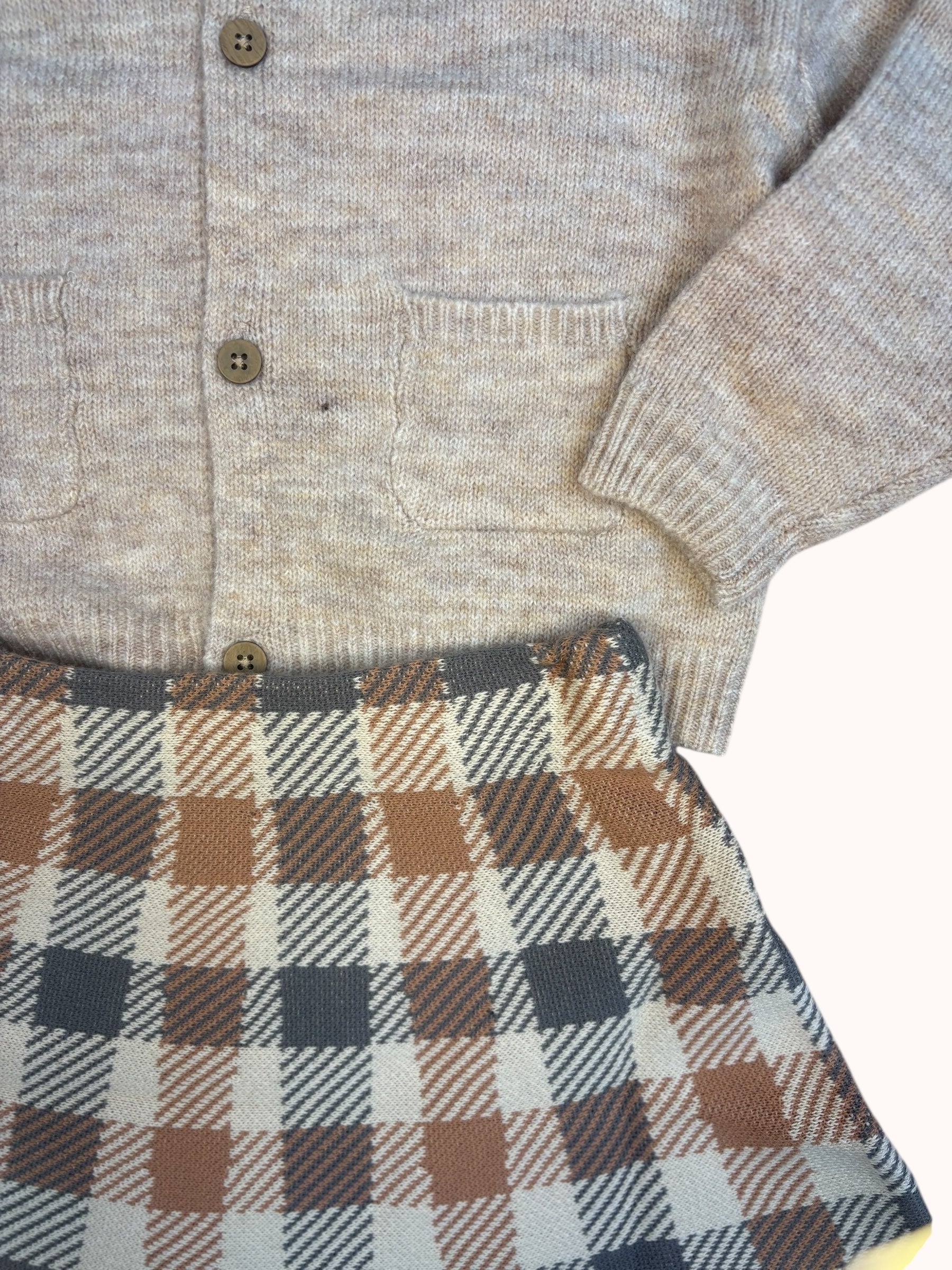 Meisjes set met ruffle vest en geruite rok