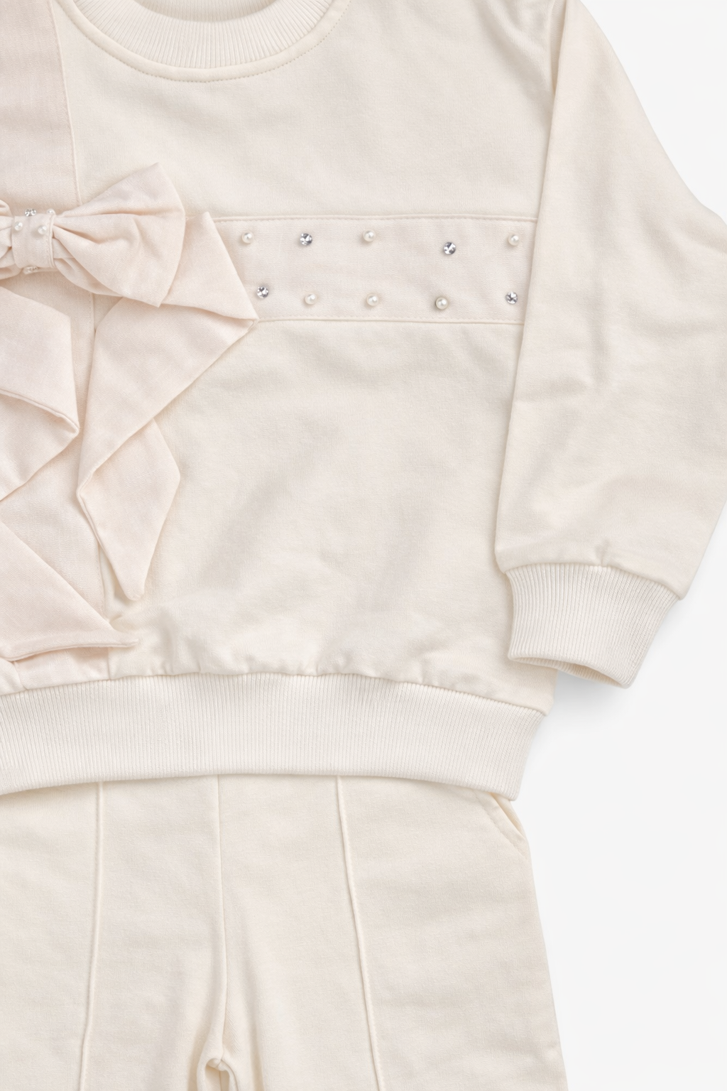 1240,variation,SG1026,,"Coffret cadeau de luxe en tricot 4 pièces pour bébé - Crème et rose | Cadeau de maternité idéal - 0 mois",1,0,visible,,,,taxable,parent,1,1,,0,0,,,,,0,,,"34,95",,,,,,,SG1025,,,,,,1,,Taille,"0 mois",,1,,,,