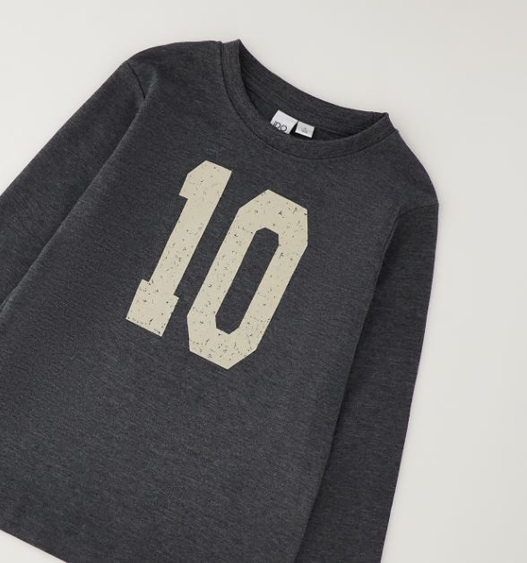 iDO antraciet meisjeslongsleeve detail met varsity 10-print